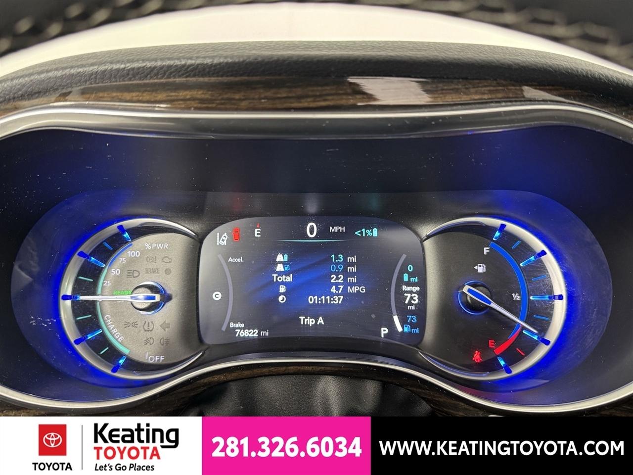 Chrysler Pacifica Hybrid Limited 2023