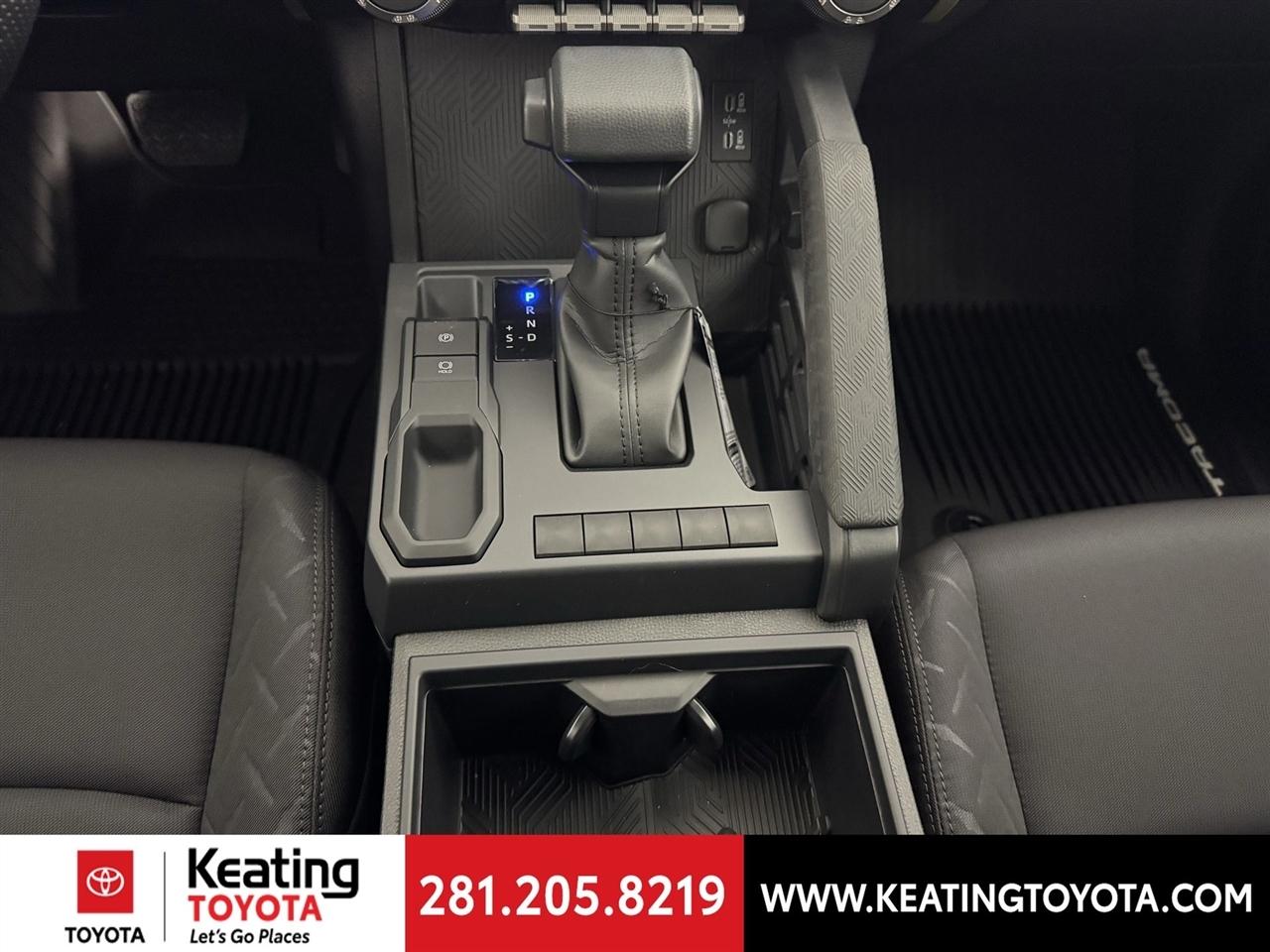 Toyota Tacoma SR Double Cab 2WD 2026