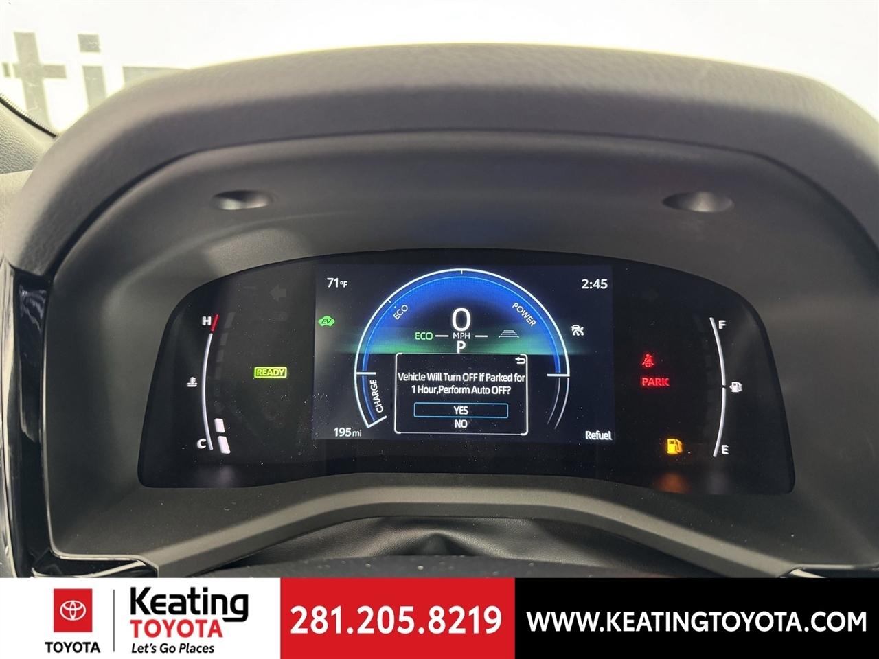 Toyota Camry Hybrid XLE 2026