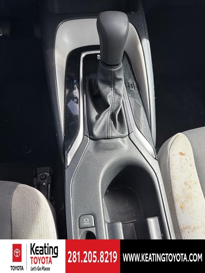 Toyota Corolla LE 2024