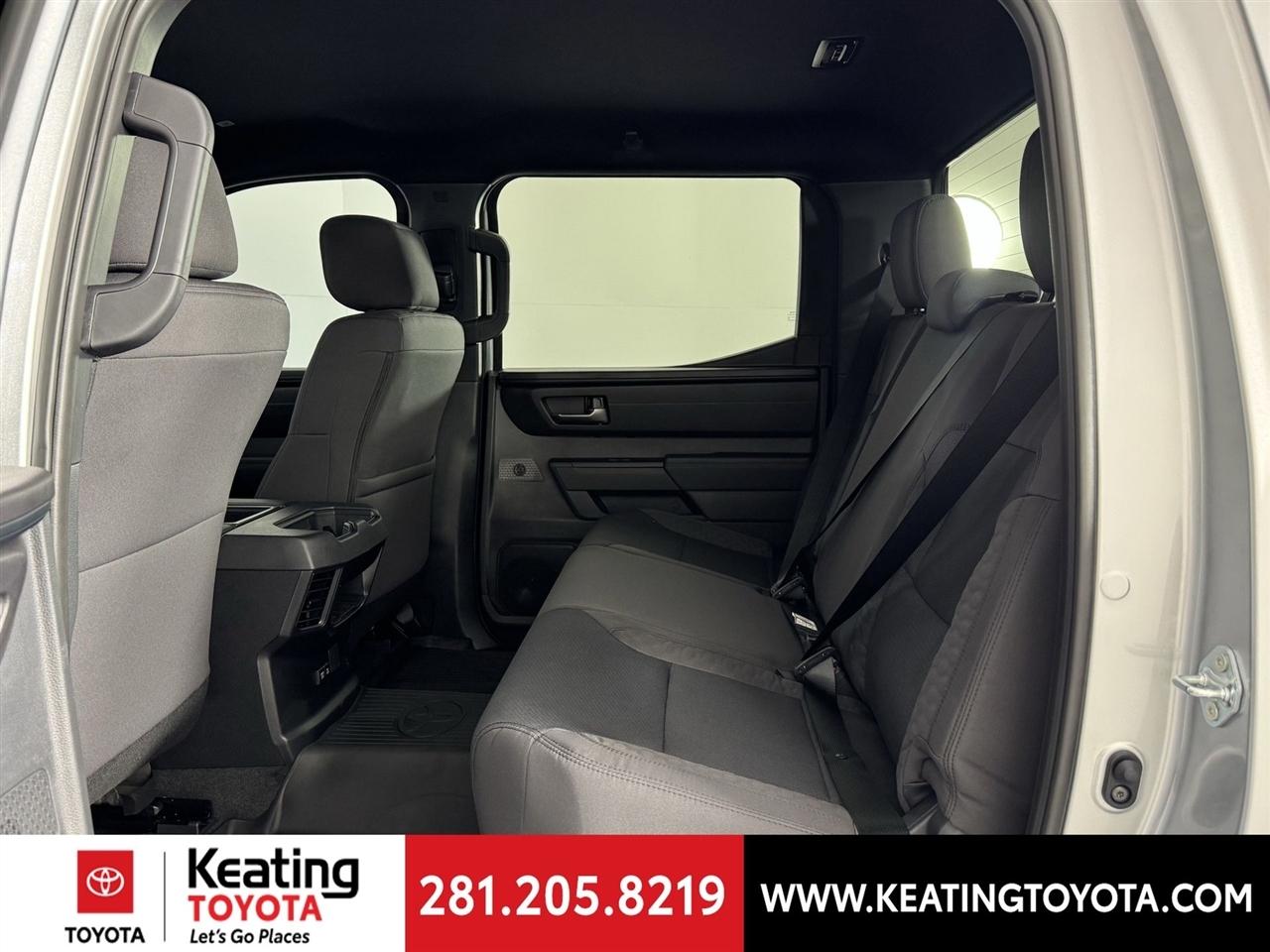 Toyota Tundra SR5 CrewMax 2WD 2026