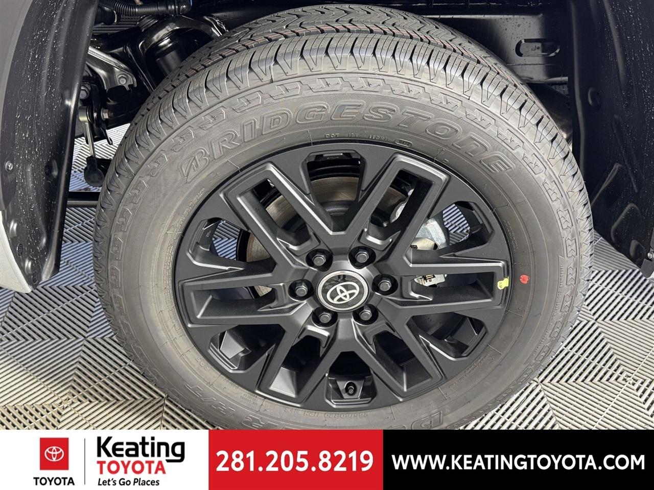 Toyota Tundra SR5 CrewMax 2WD 2026