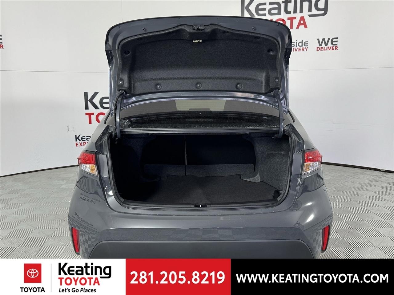 Toyota Corolla LE 2026