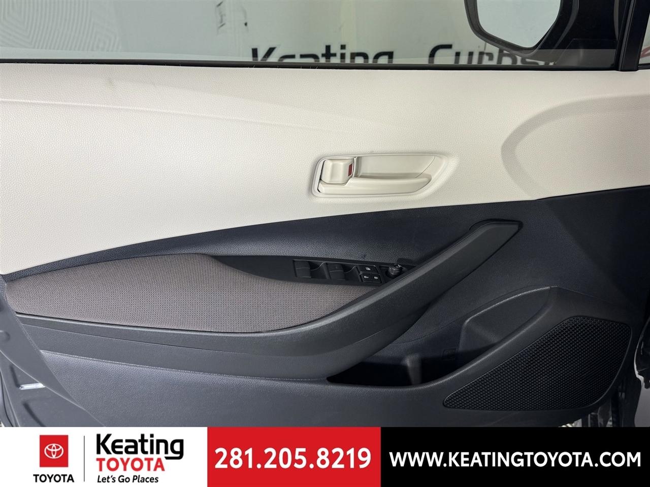 Toyota Corolla LE 2026