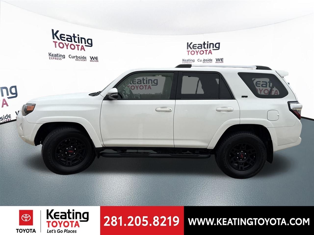 Toyota 4Runner SR5 2WD 2020