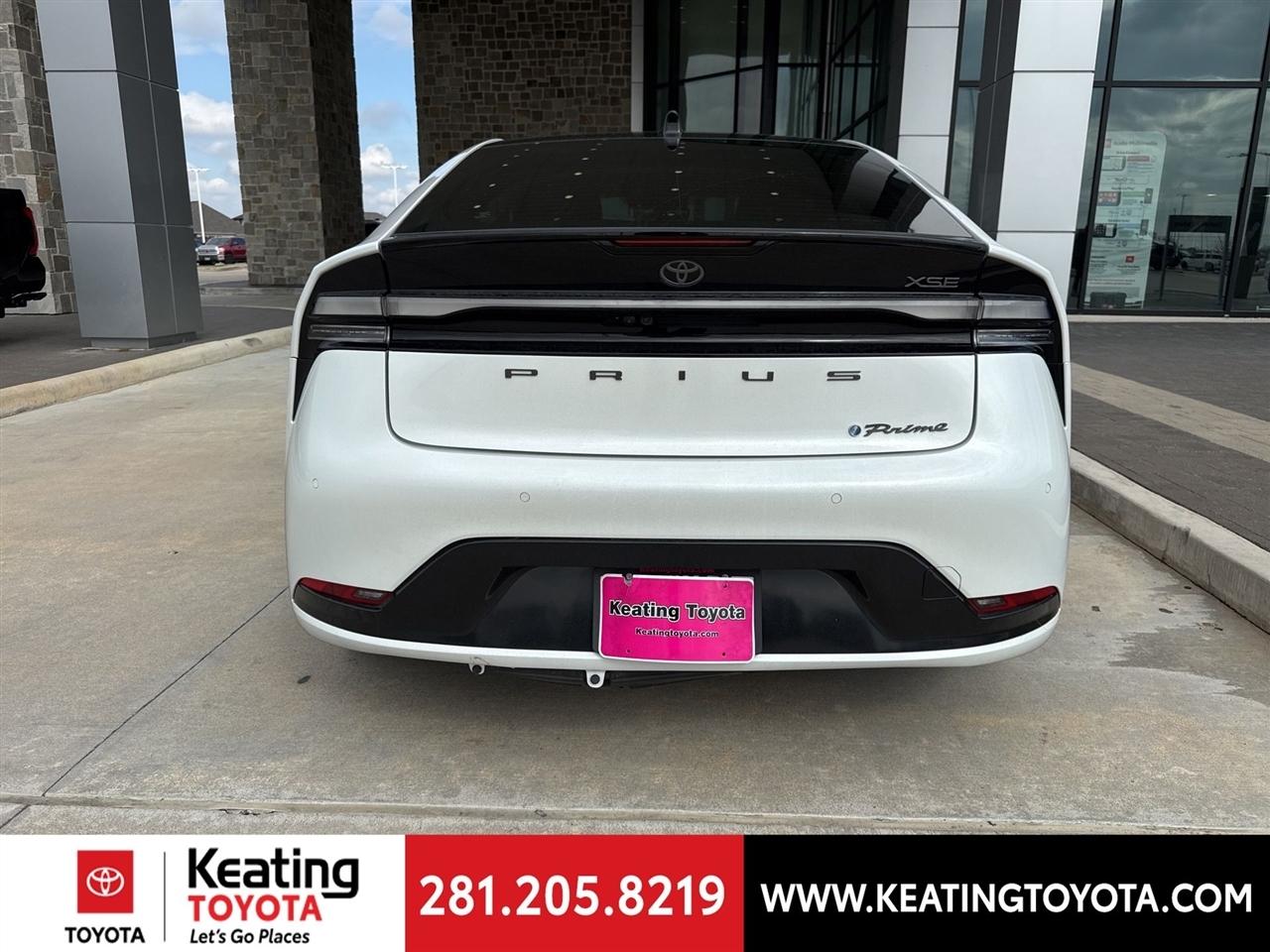 Toyota Prius LE 2024