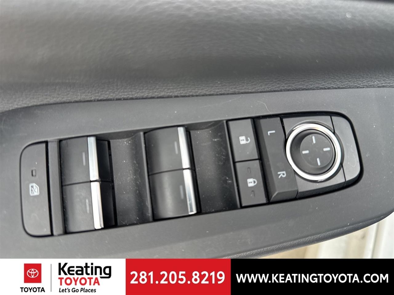 Toyota Prius LE 2024