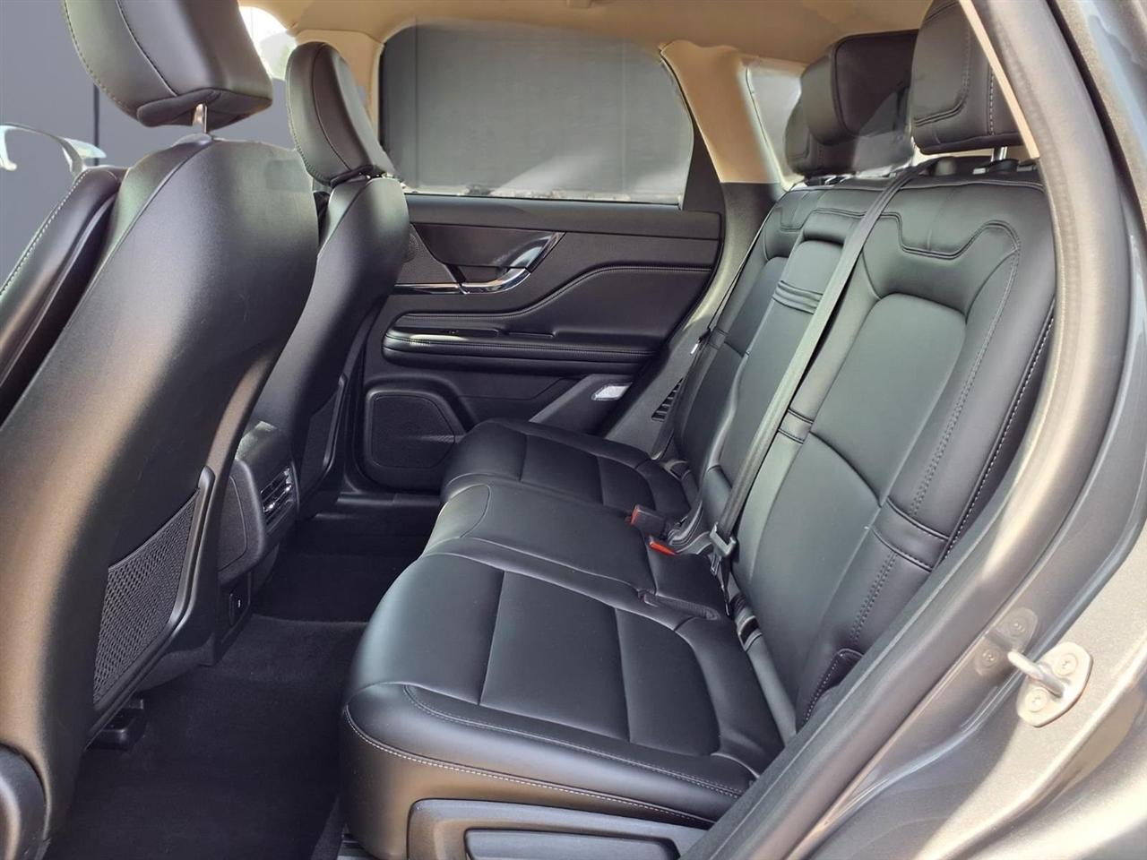 Lincoln Corsair Premiere 2024