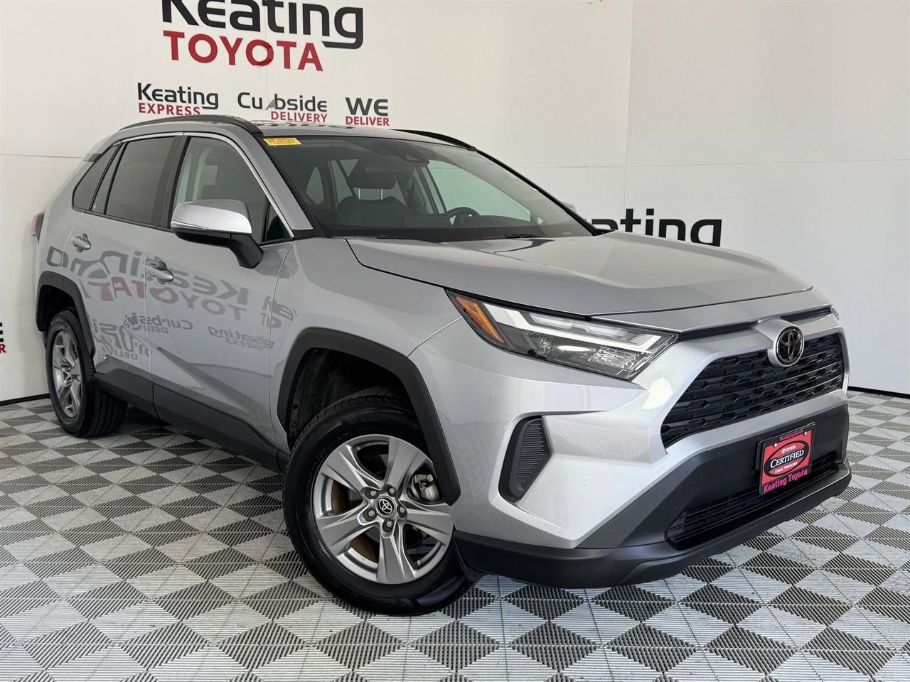 Toyota RAV4 Hybrid XLE 2025