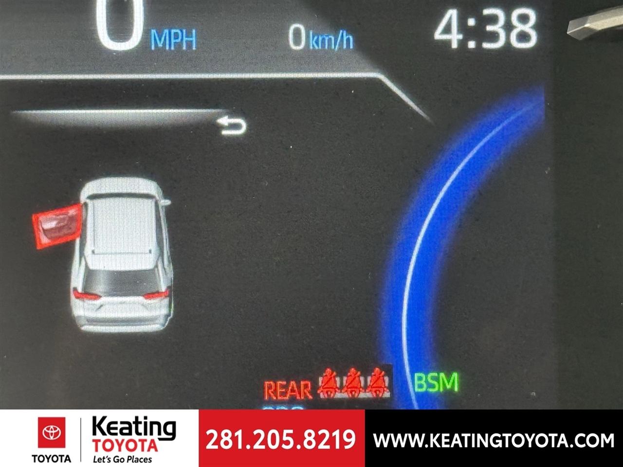 Toyota RAV4 Hybrid XLE 2025