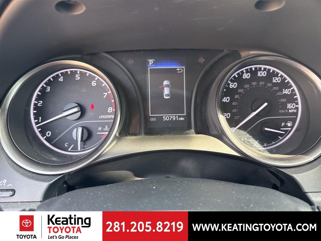 Toyota Camry SE 2024