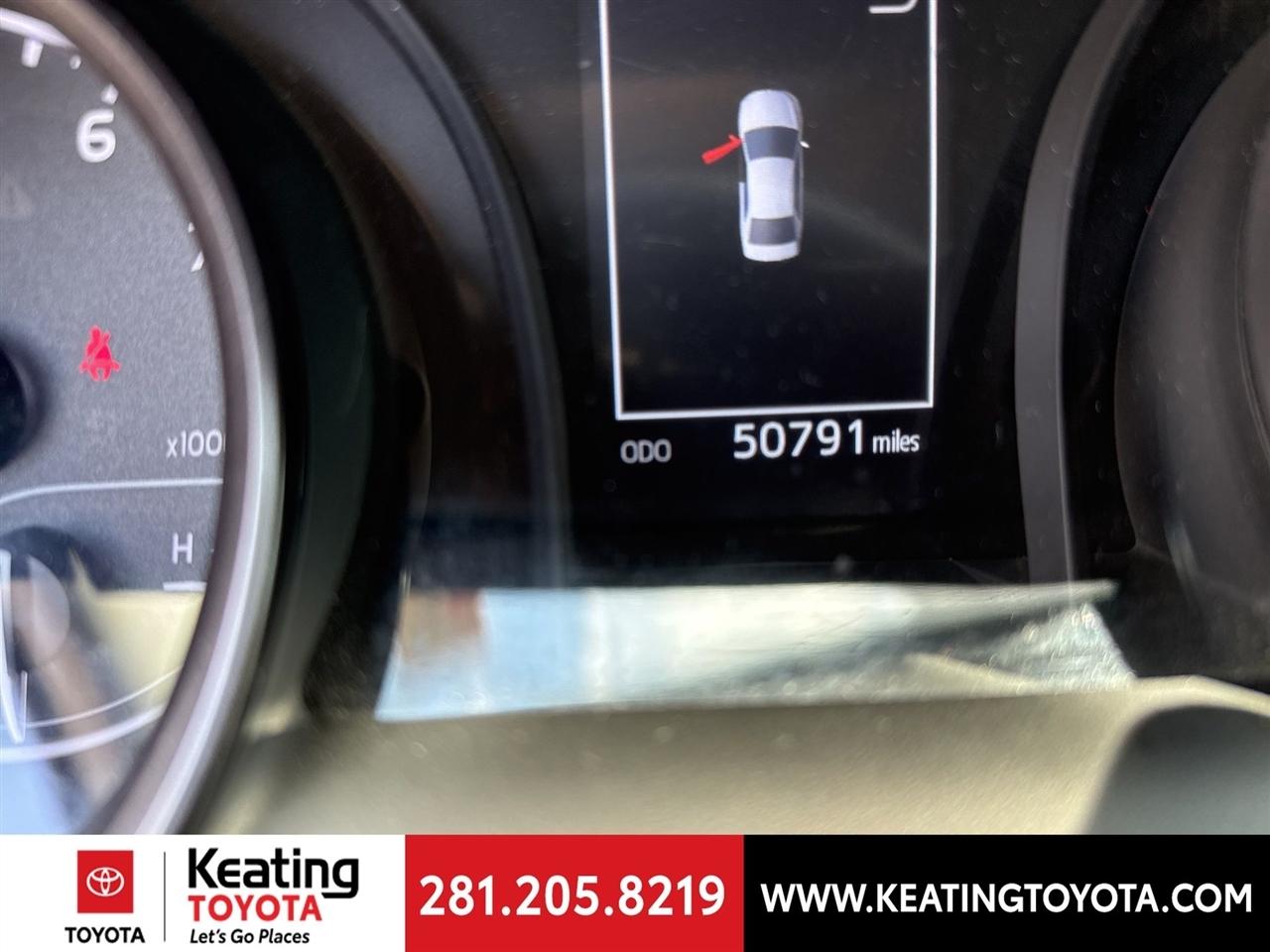 Toyota Camry SE 2024