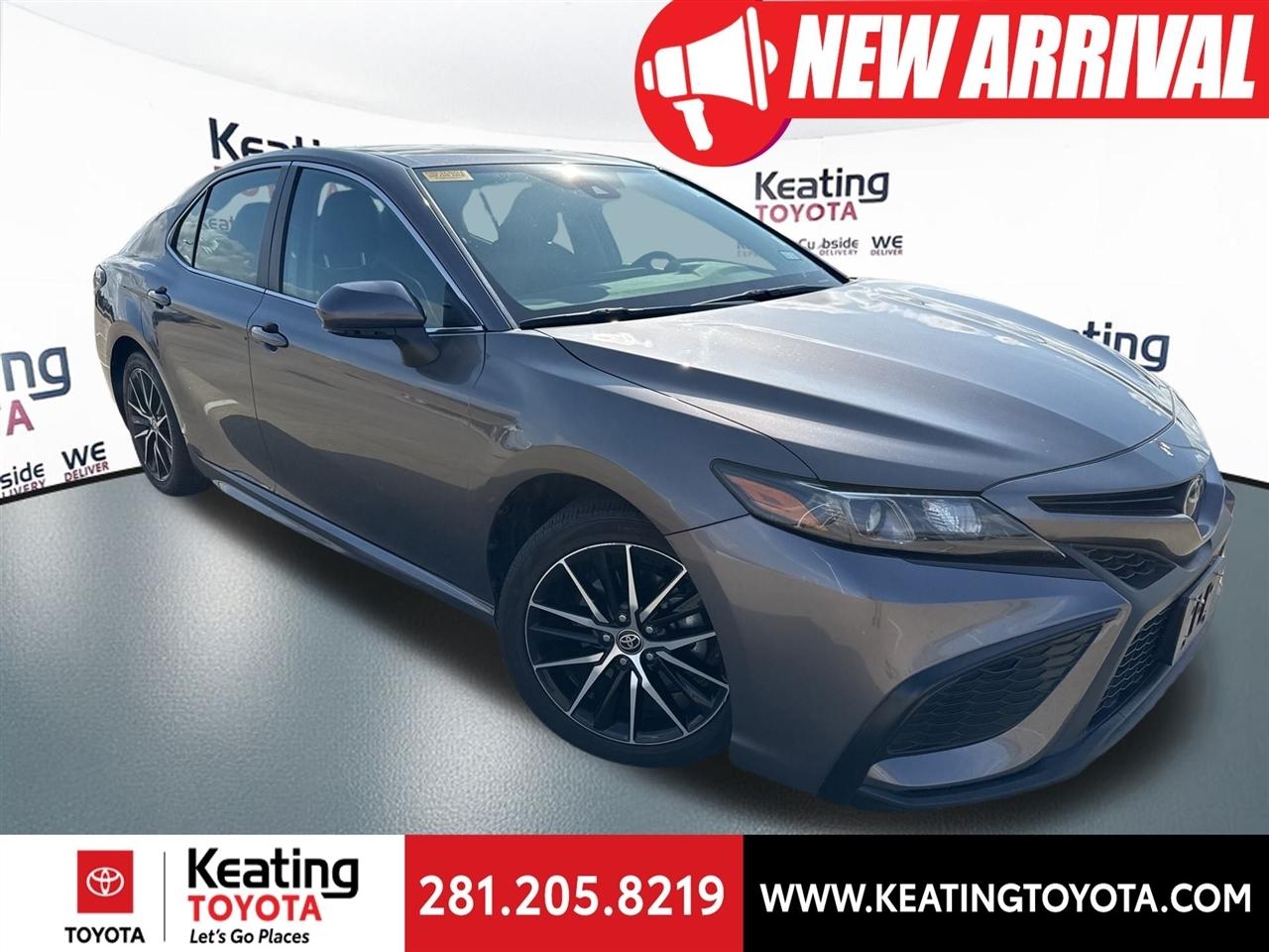 Toyota Camry SE 2024