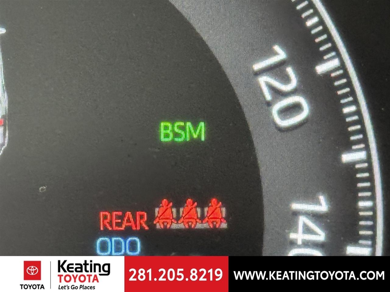 Toyota RAV4 Hybrid XLE 2025