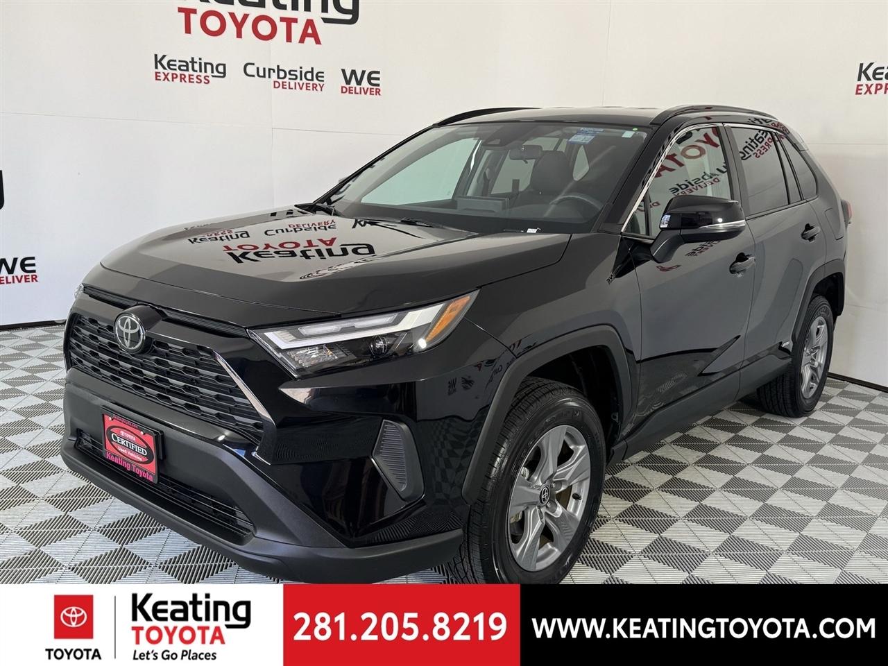 Toyota RAV4 Hybrid XLE 2025