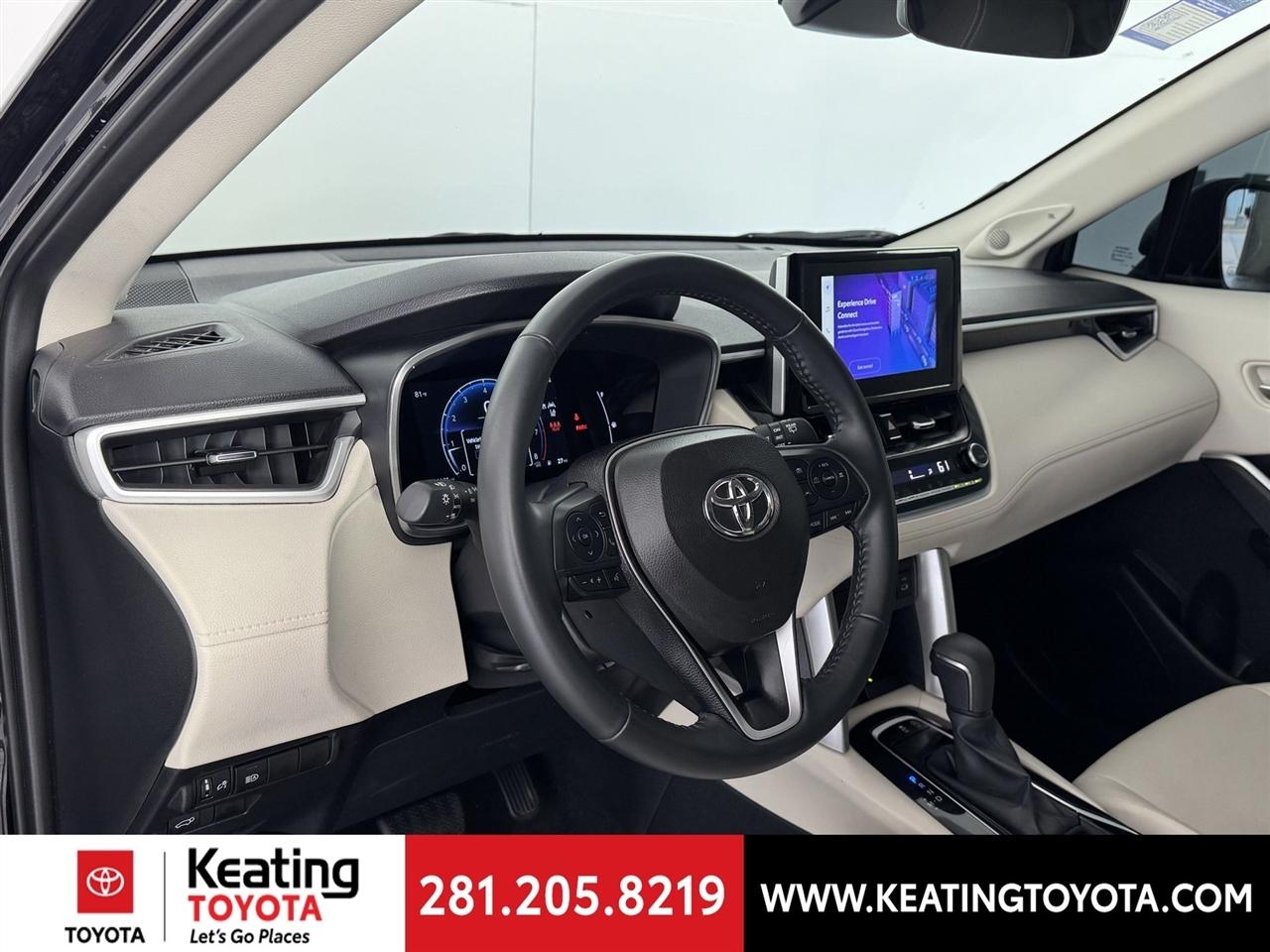 Toyota Corolla Cross XLE AWD 2024