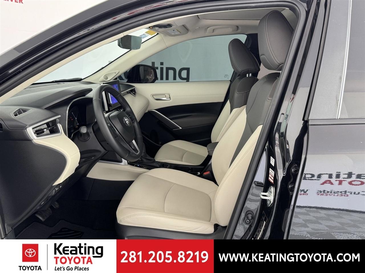 Toyota Corolla Cross XLE AWD 2024