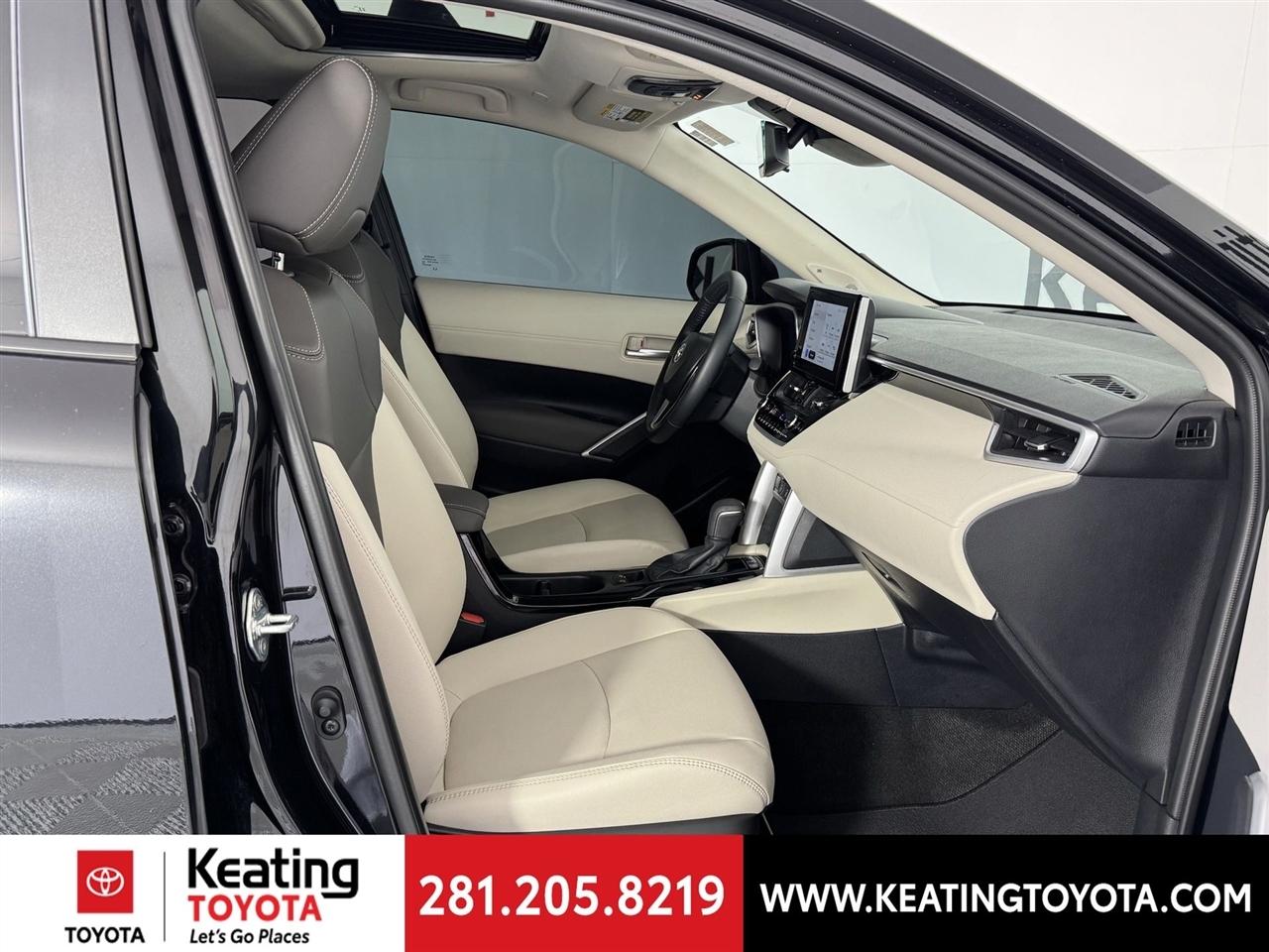 Toyota Corolla Cross XLE AWD 2024