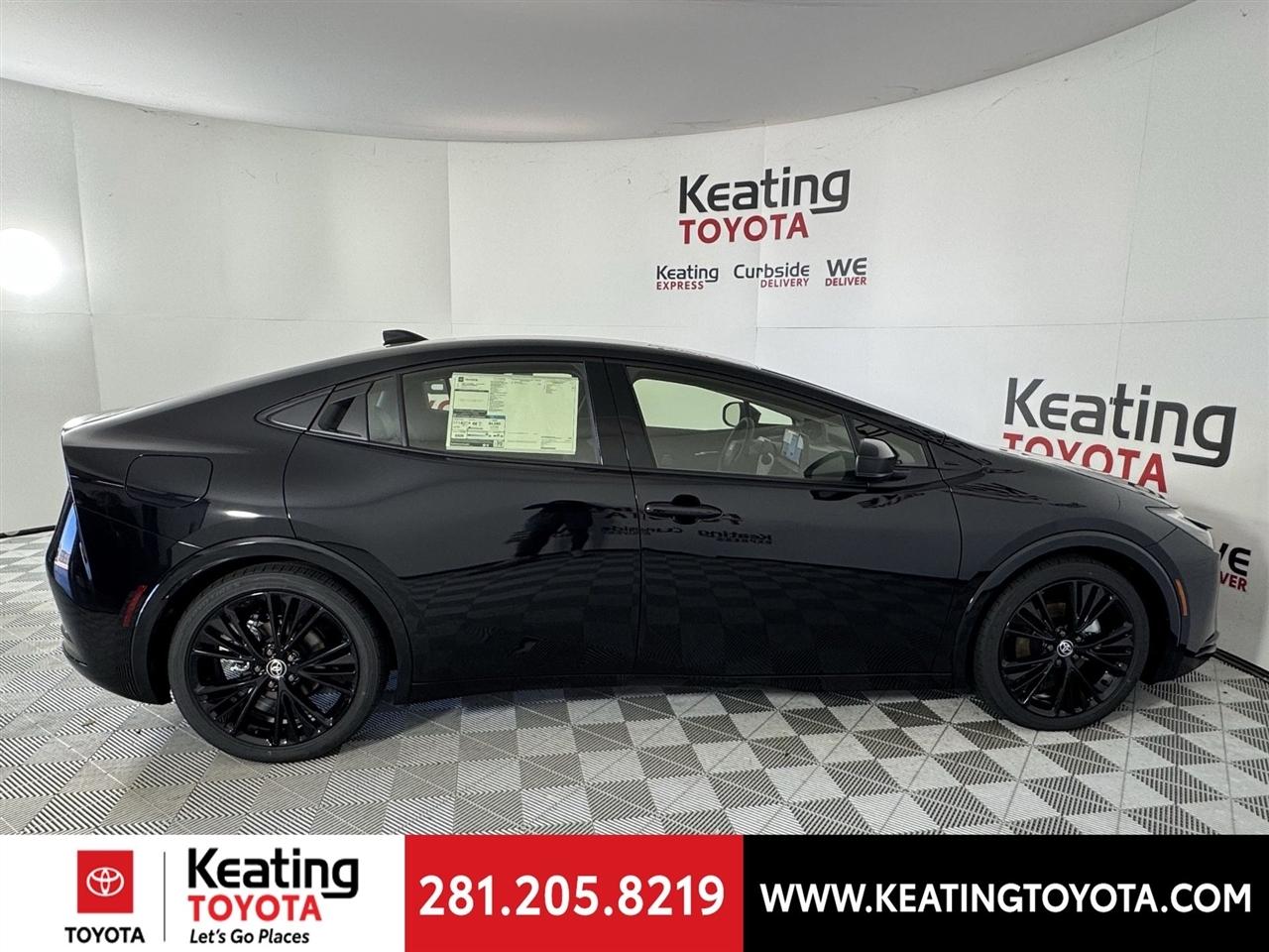 Toyota Prius Plug-In Hybrid Nightshade 2026