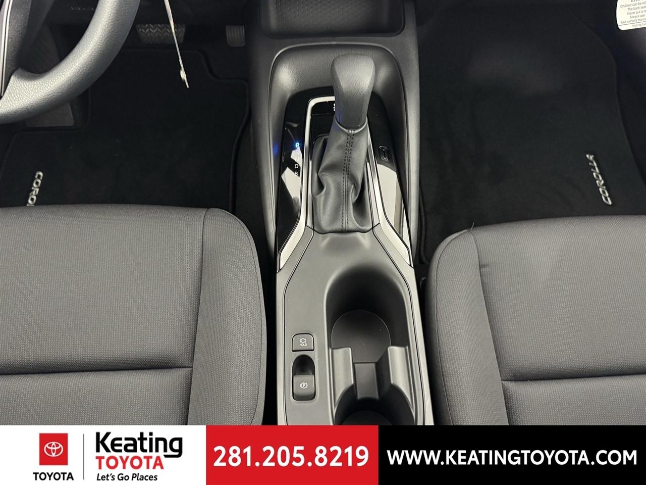 Toyota Corolla LE 2026