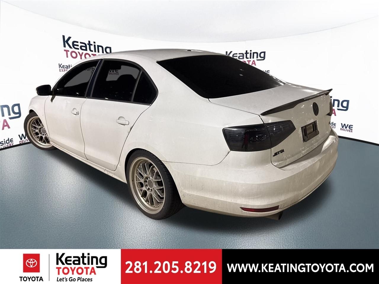 Volkswagen Jetta 1.4T S 6A 2017