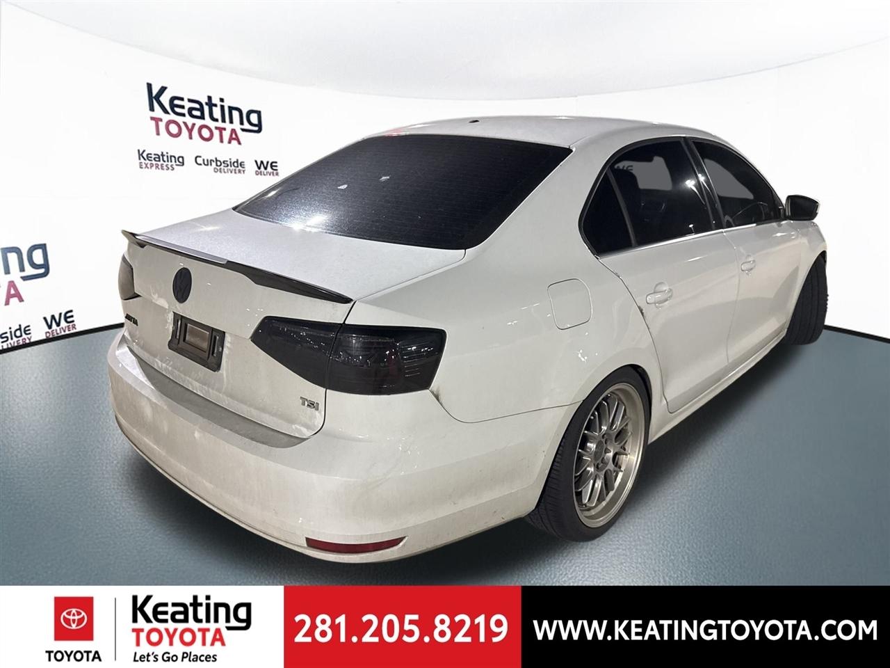 Volkswagen Jetta 1.4T S 6A 2017