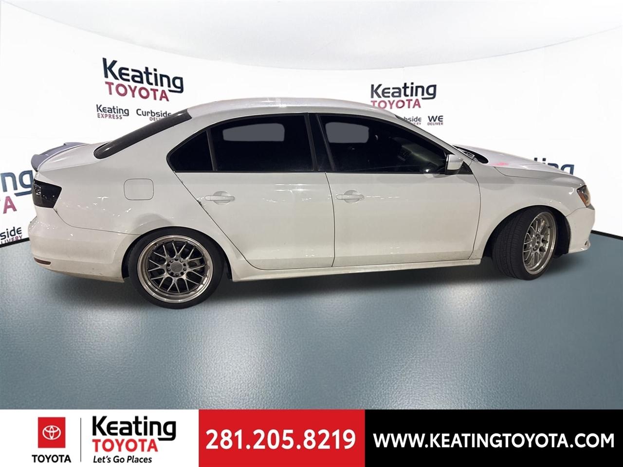 Volkswagen Jetta 1.4T S 6A 2017