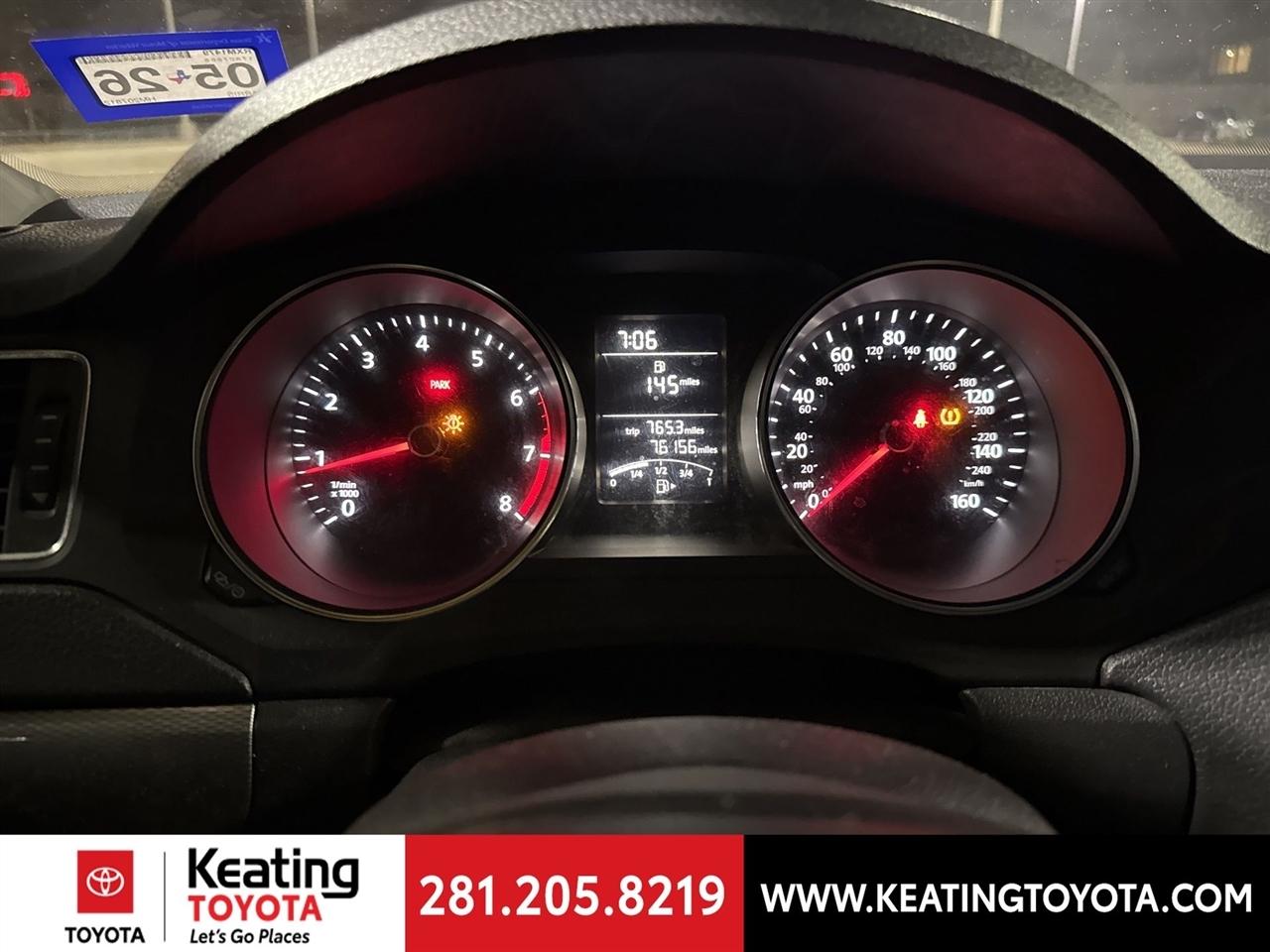 Volkswagen Jetta 1.4T S 6A 2017