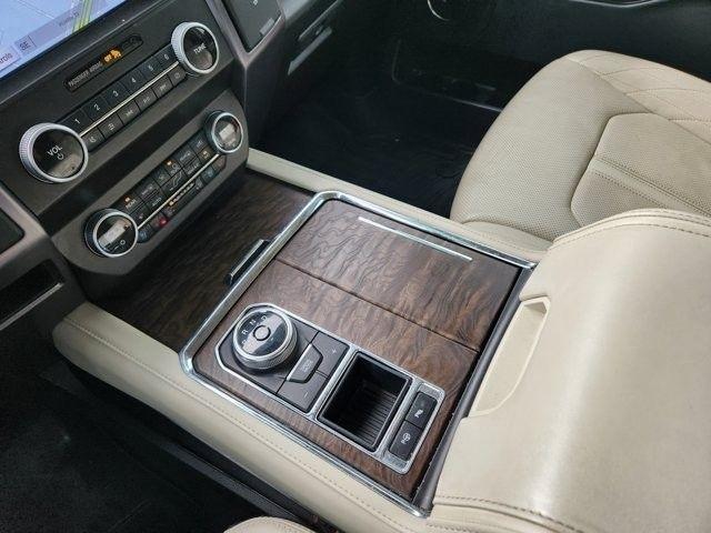 Ford Expedition Platinum 2WD 2019