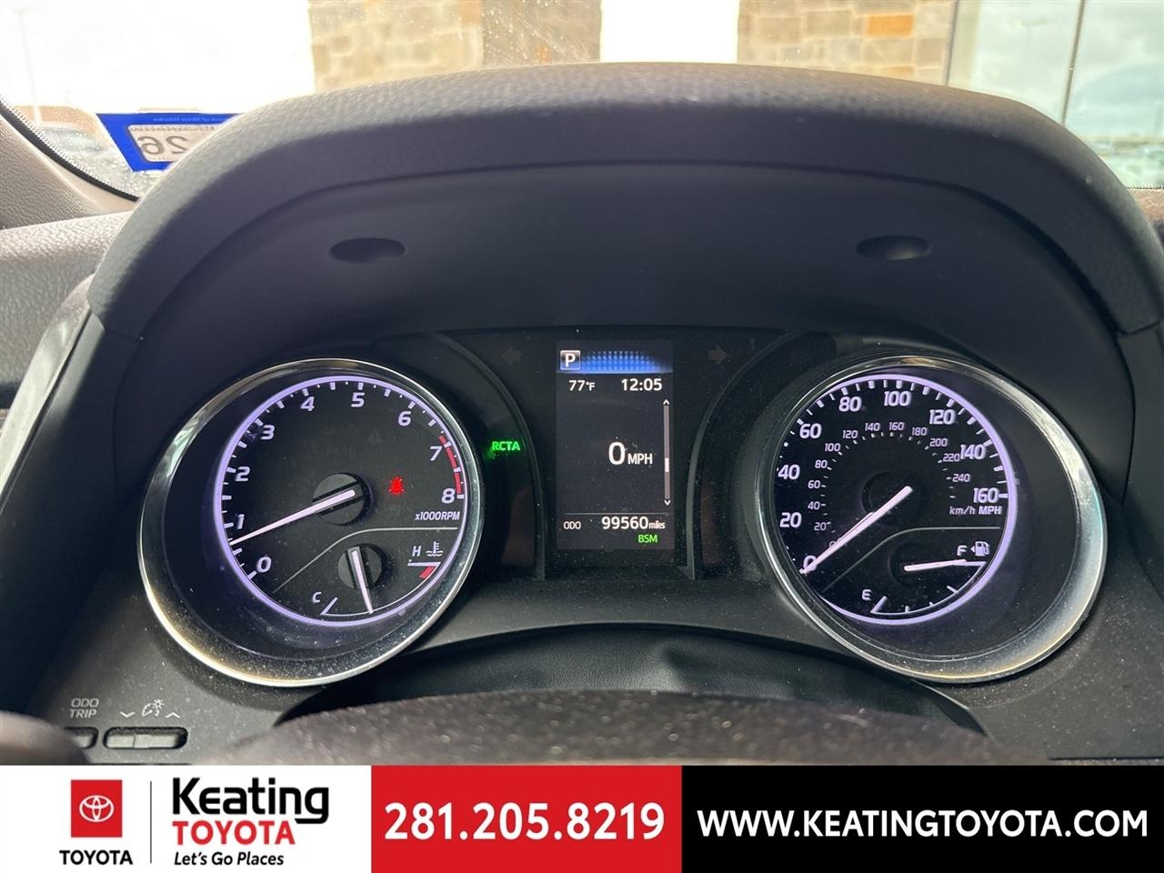 Toyota Camry SE 2020