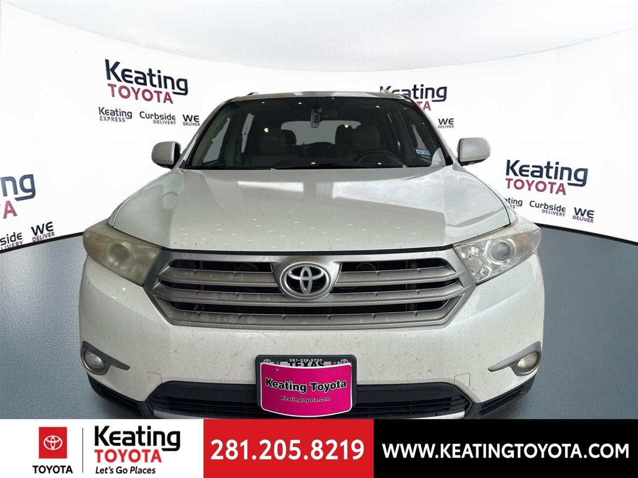 Toyota Highlander Limited 2WD 2011
