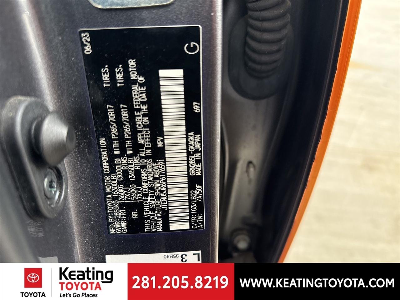 Toyota 4Runner SR5 Premium 4WD 2023