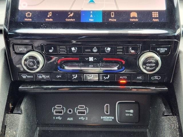 Jeep Grand Cherokee L Overland 4WD 2022