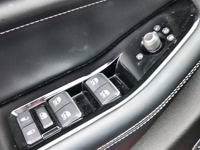 Jeep Grand Cherokee L Overland 4WD 2022