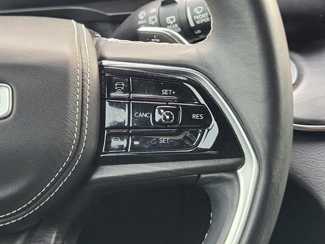 Jeep Grand Cherokee L Overland 4WD 2022