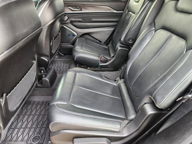 Jeep Grand Cherokee L Overland 4WD 2022