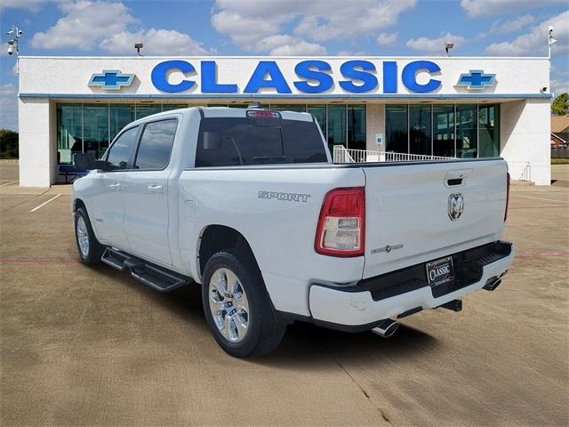 RAM 1500 Big Horn Crew Cab SWB 2WD 2022