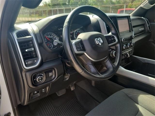 RAM 1500 Big Horn Crew Cab SWB 2WD 2022