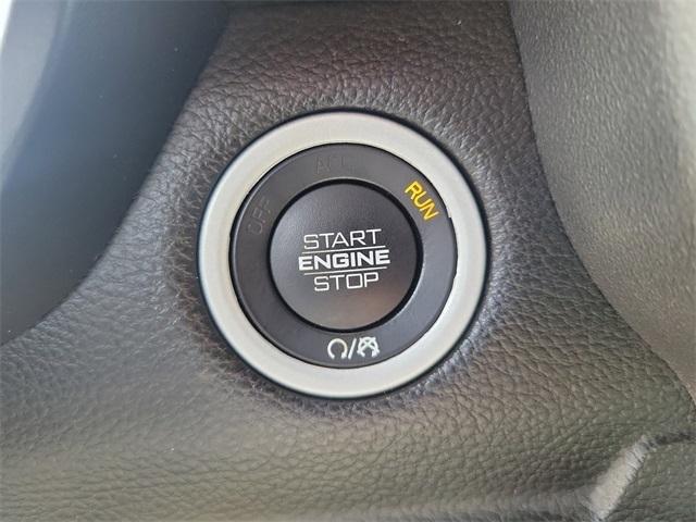 RAM 1500 Big Horn Crew Cab SWB 2WD 2022