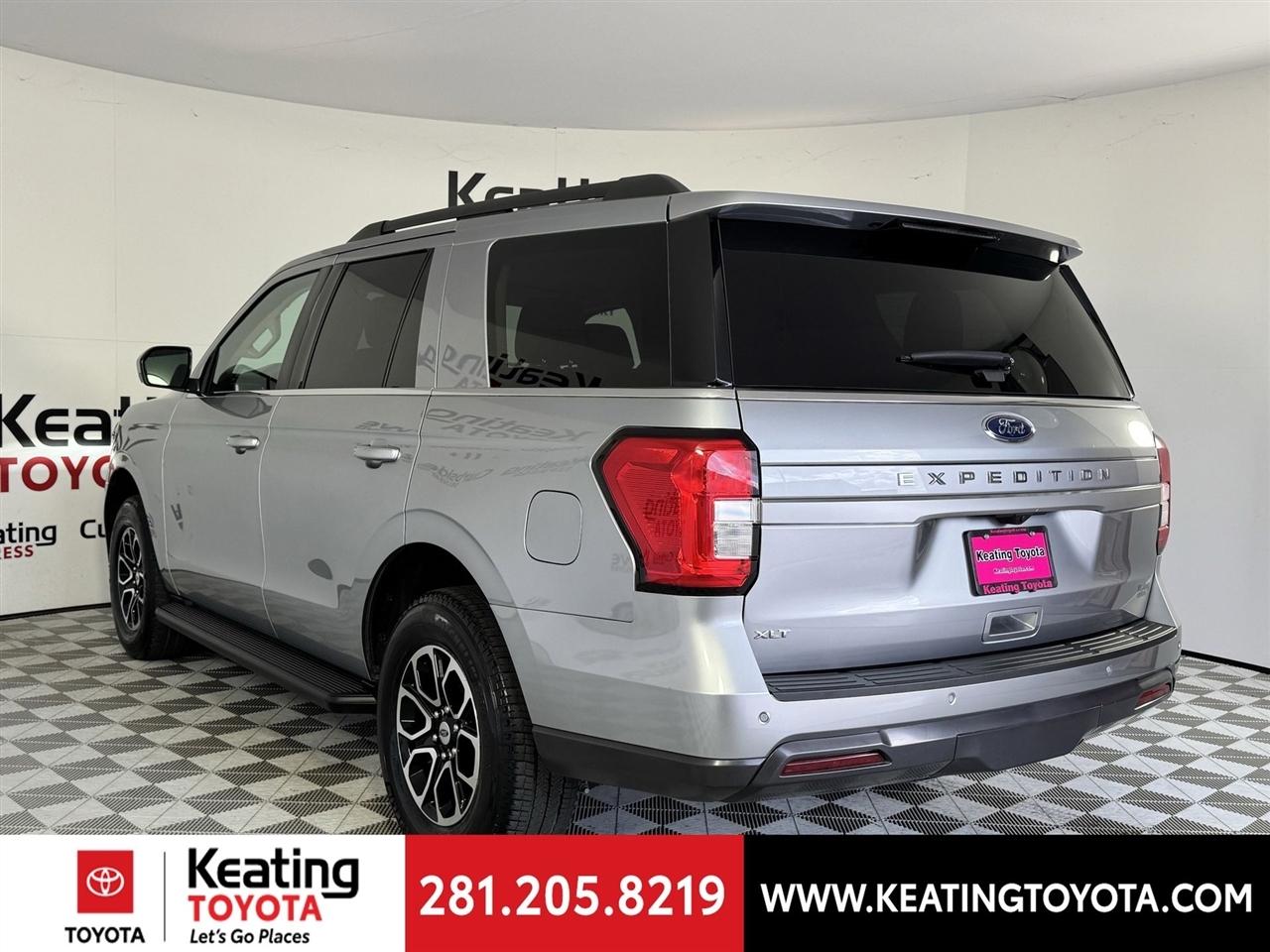 Ford Expedition XLT 4WD 2024