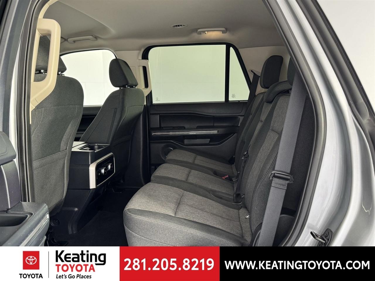 Ford Expedition XLT 4WD 2024