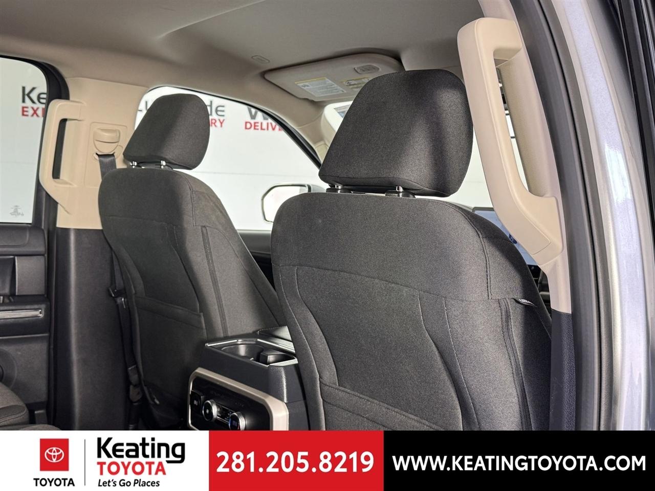 Ford Expedition XLT 4WD 2024