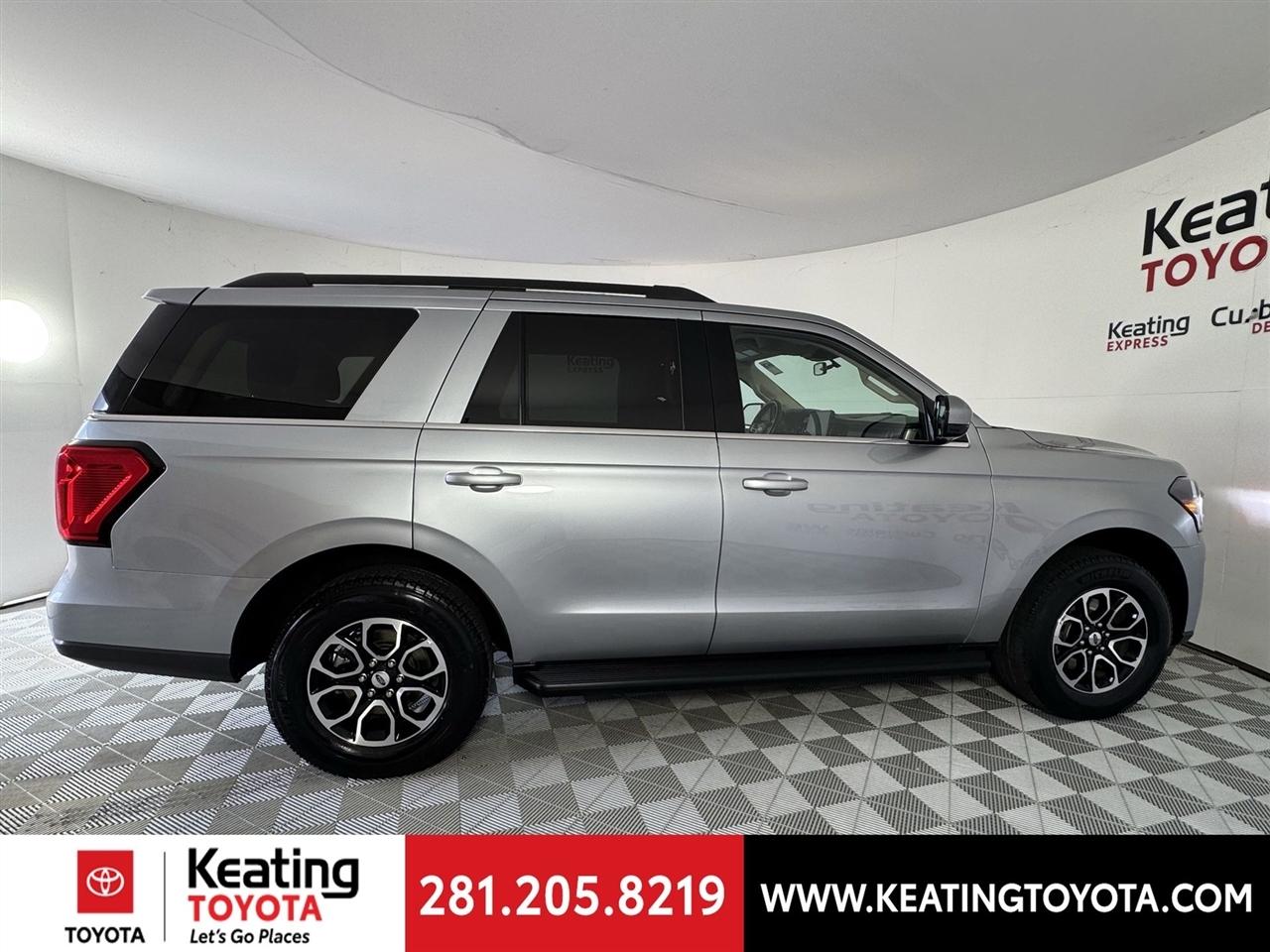 Ford Expedition XLT 4WD 2024