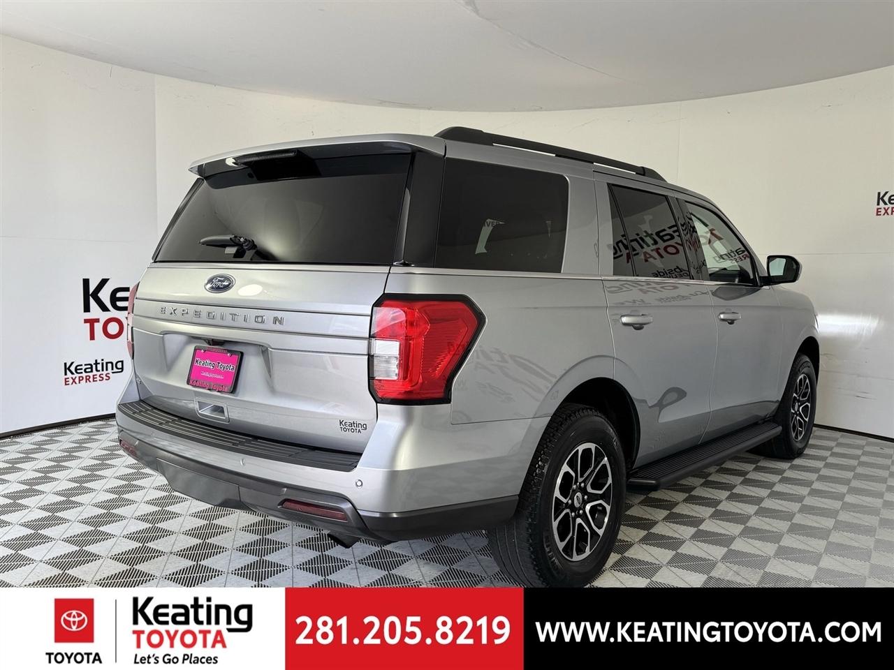 Ford Expedition XLT 4WD 2024