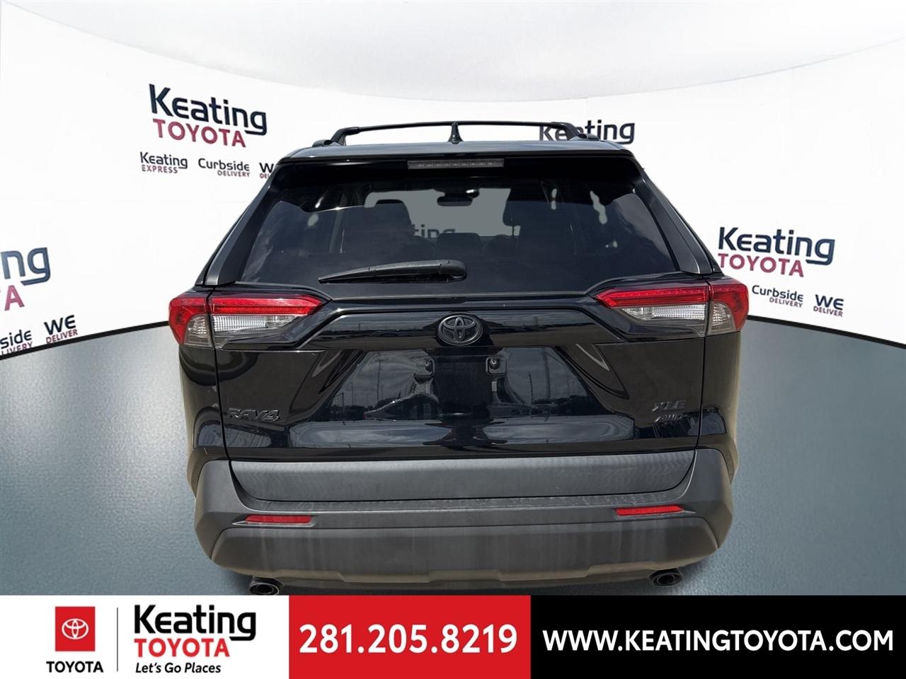 Toyota RAV4 XLE Premium AWD 2022