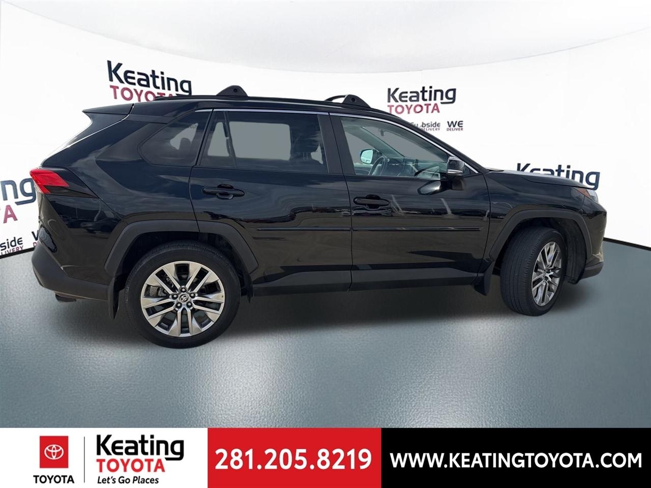 Toyota RAV4 XLE Premium AWD 2022