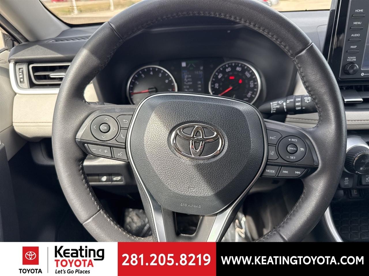 Toyota RAV4 XLE Premium AWD 2022