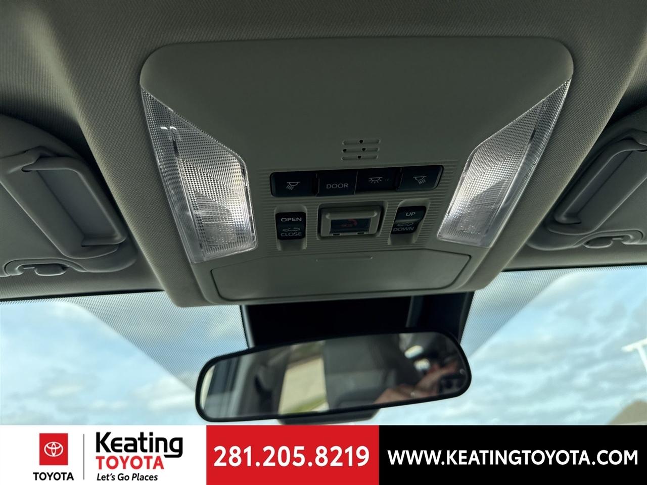 Toyota RAV4 XLE Premium AWD 2022