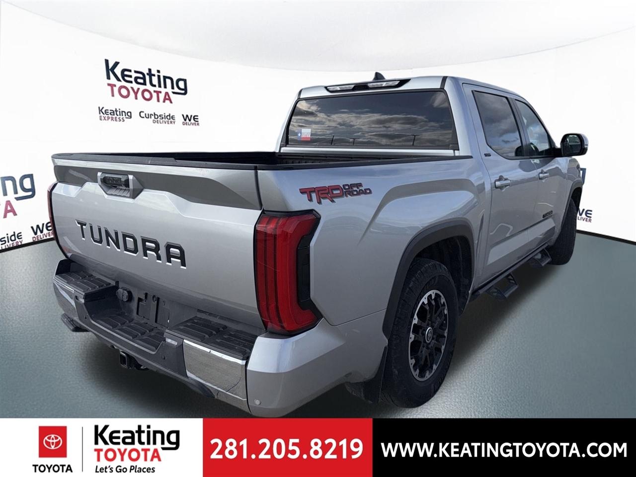 Toyota Tundra SR5 CrewMax 2WD 2024