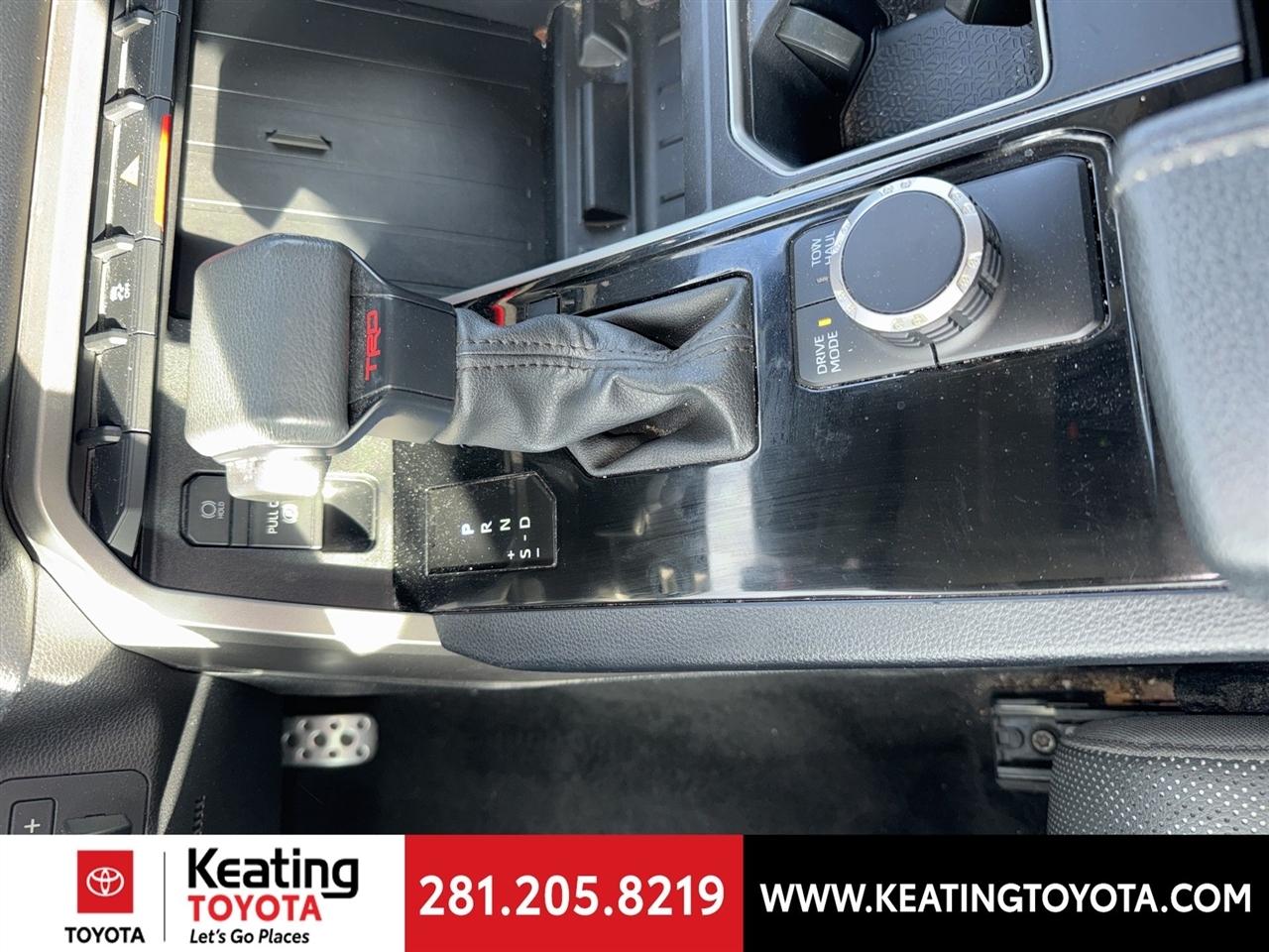 Toyota Tundra SR5 CrewMax 2WD 2024